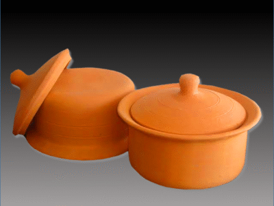 Clay cooking pots made in the USA
