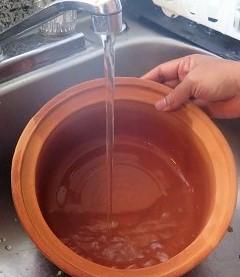 Cleaning your clay pot