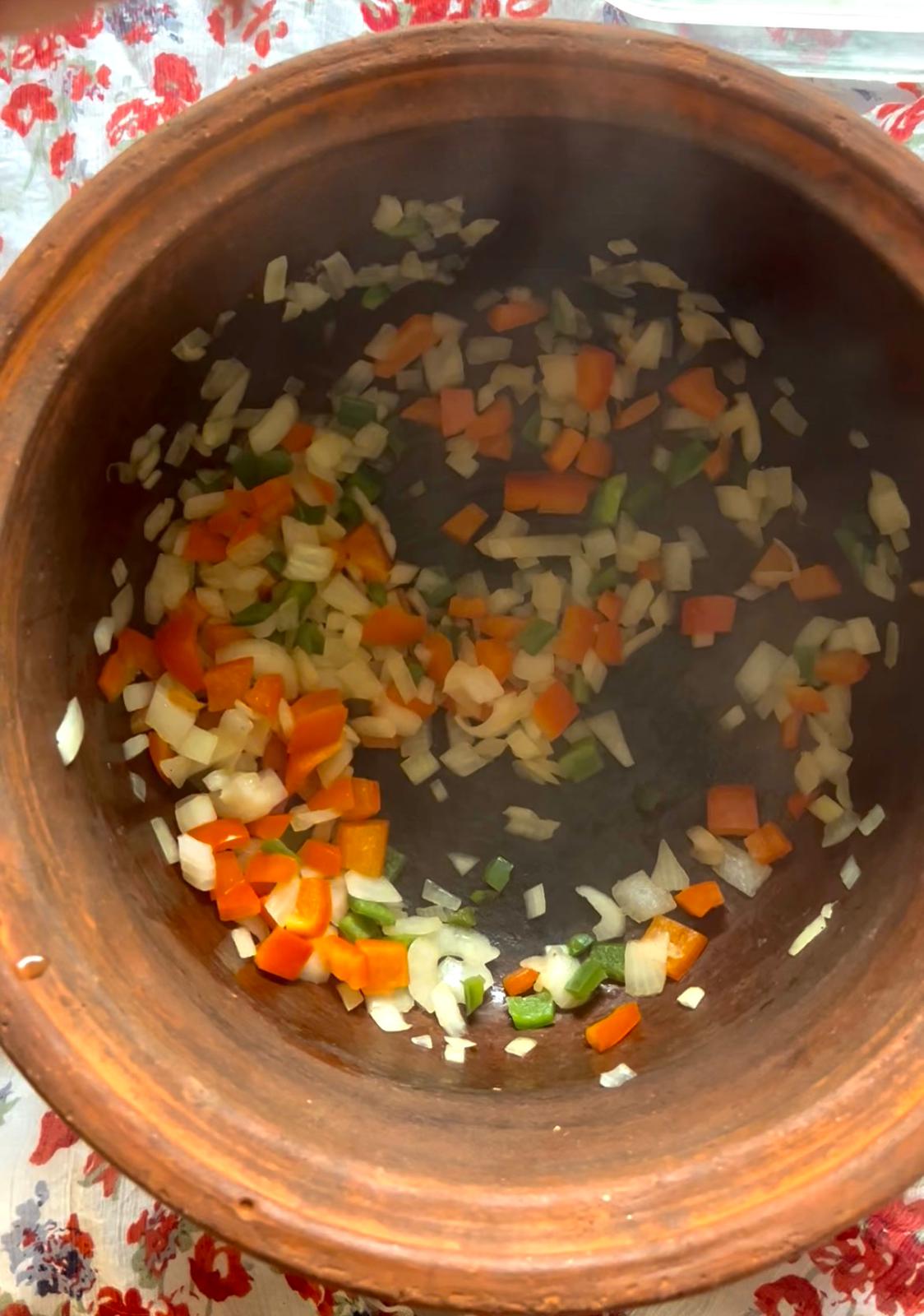 Enjoy Oil-Free cooking with rich flavor—Our Clay Cookware Supports Healthy Weight Loss and More.